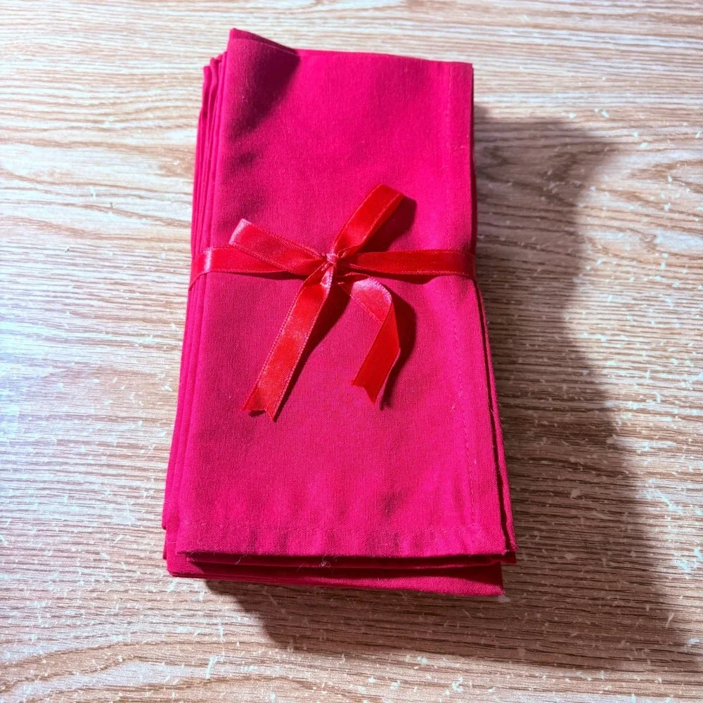 Set of 7 Solid Red Cloth Napkins Reusable Cotton Blend Table Linens 18x18 Square